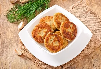 Муж ест эти котлеты и нахваливает, а ведь в них нет ни грамма мяса! Сытные хрустящие котлеты из нута 