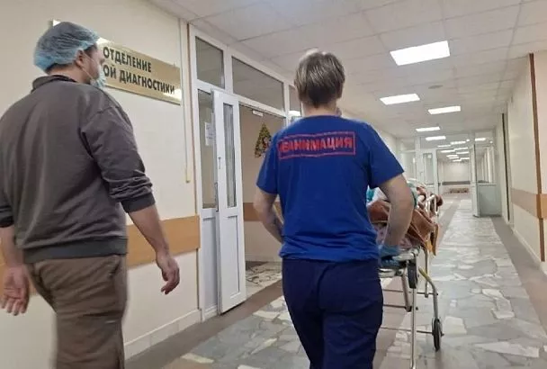 Покусанному хаски в Сочи мальчику провели операцию по восстановлению носа