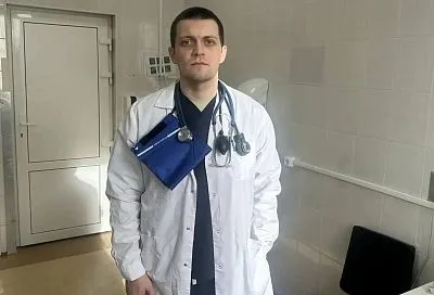 Выпускник медвуза на Кубани спас жизнь человеку на второй день работы врачом	