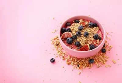 Врач рассказала, полезно ли каждый день есть на завтрак мюсли