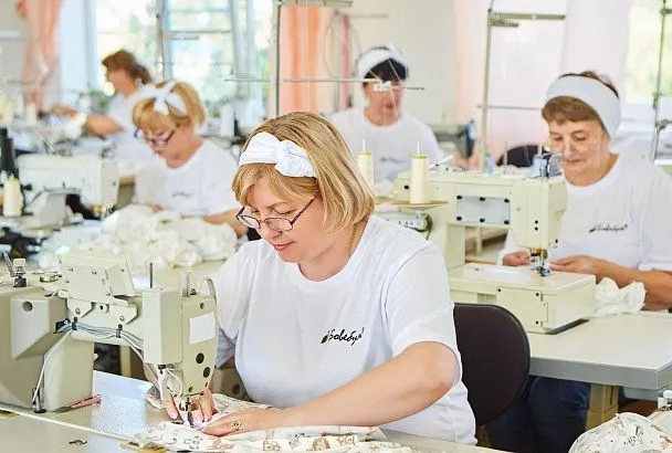 Краснодарский край вошел в топ-5 регионов России по количеству малых и средних предприятий легкой промышленности