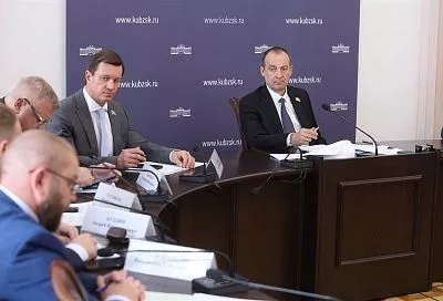 Кубанские депутаты обсудили реализацию мер поддержки участников СВО и членов их семей