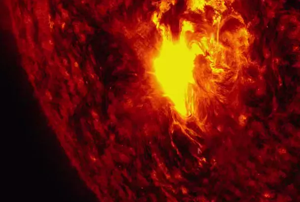 Вспышка высшего класса Х произошла на Солнце: она может «дотянуться» до Земли