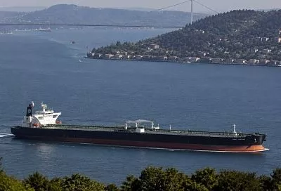 Трамп заявил о снятии морской блокады Ирана и рекордном экспорте нефти через Ормузский пролив
