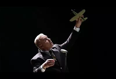 Тилль Линдеманн спел песню «Любимый город» на русском языке