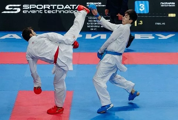 Победителем чемпионата России по карате стал спортсмен из Сочи