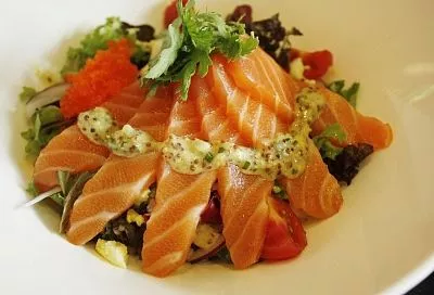 Солим горбушу, а получаем «семгу»: как засолить рыбу, чтобы она таяла во рту