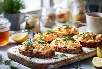 Селёдочная намазка с морковью и сырком – намазал на хлеб и наслаждаешься вкусом детства