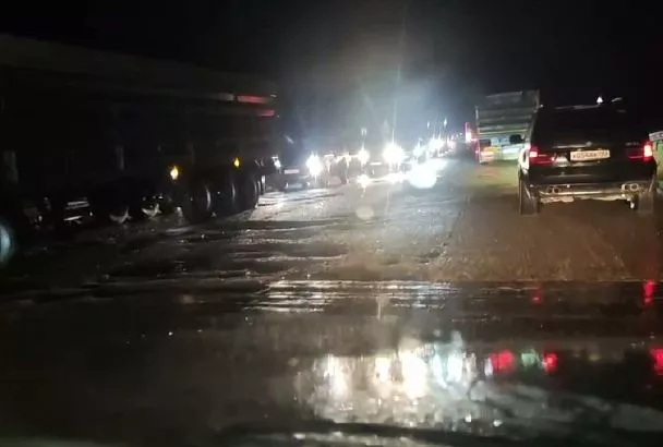 В ГИБДД предупредили водителей о ямах на трассах Новороссийск-Керчь и Краснодар-Верхнебаканский