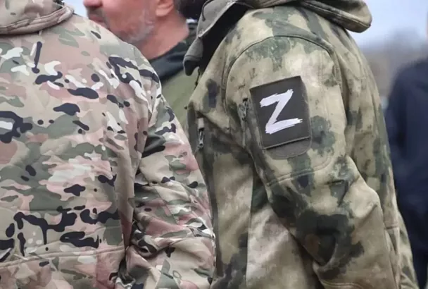 Повышенную выплату для заключивших контракт с Минобороны РФ сохранили в Краснодарском крае