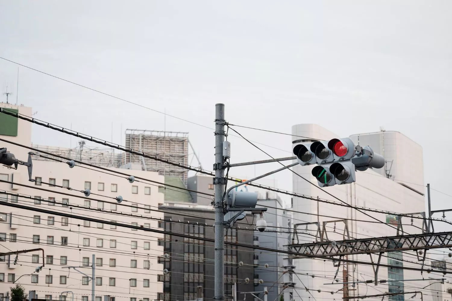 Средняя скорость не в законе: комитет Госдумы выступил против штрафов за усреднённое превышение