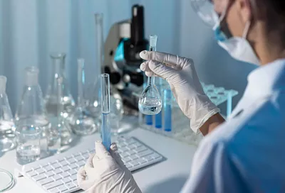 Сбой в сборке белков: российские и китайские ученые нашли новую зацепку в поисках причин Альцгеймера