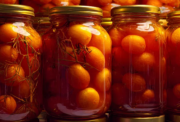 Классические маринованные помидоры на зиму: простой рецепт без лишних хлопот