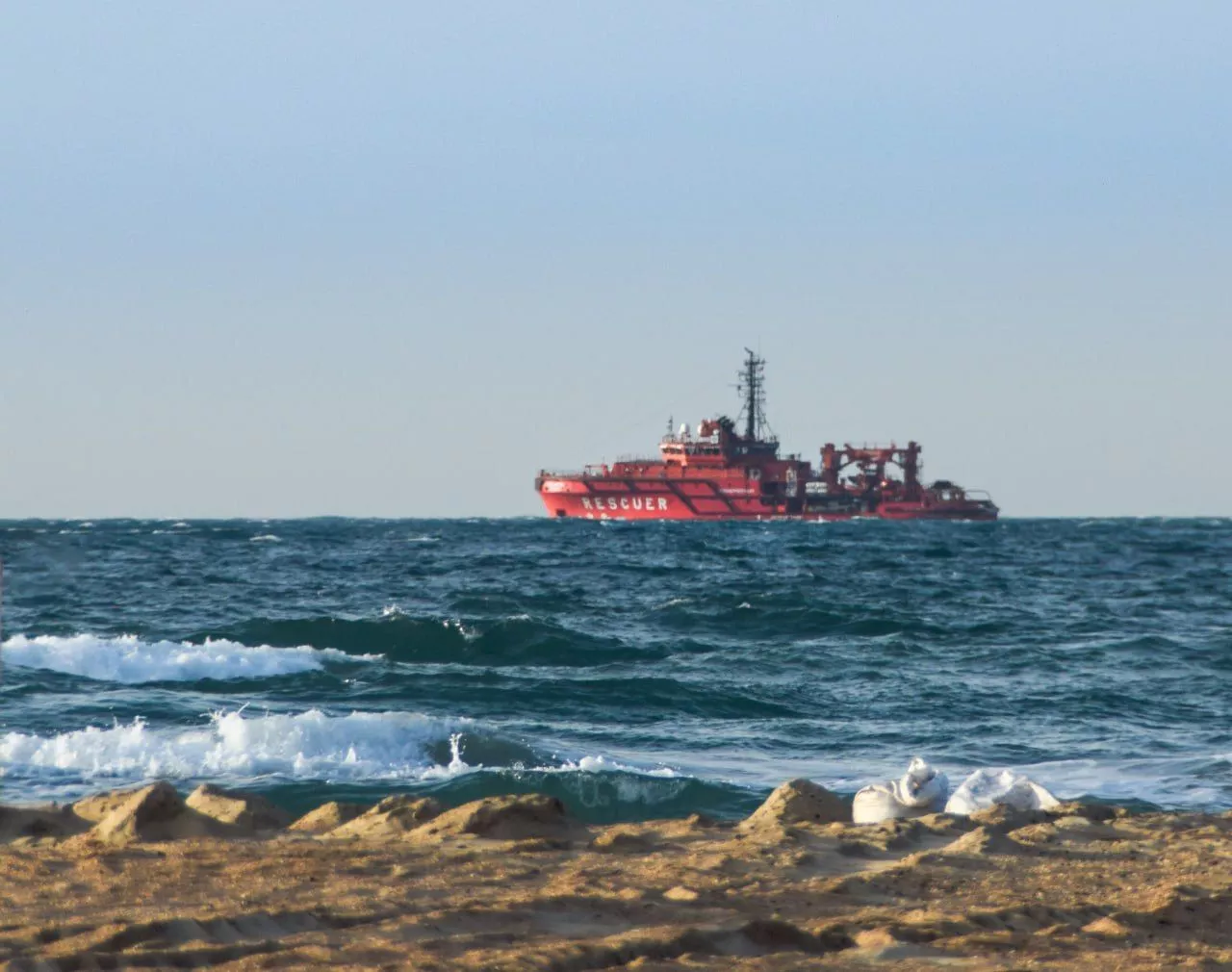 Суд увеличил сумму исковых требований Морспасслужбы по делу о крушении танкеров