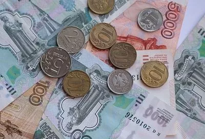 Стало известно, какую сумму наличными обычно носят с собой жители Краснодара