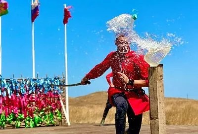 С кубанским колоритом: в Темрюкском районе туристов зовут на большой казачий фестиваль