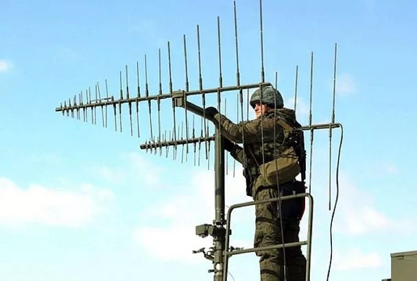 За четыре часа силы ПВО сбили больше 100 беспилотников 