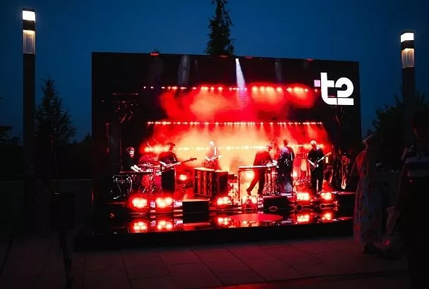 T2 расширил программу привилегий фестиваля Roof Live новой интерактивной площадкой на концерте Therr Maitz в Краснодаре