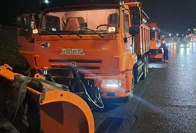 Краснодар готовится к шторму: ночью на дежурство заступит спецтехника