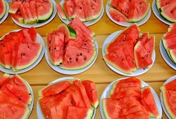 Продлеваем лето до бесконечности: как сварить вкусное и ароматное варенье из арбуза 