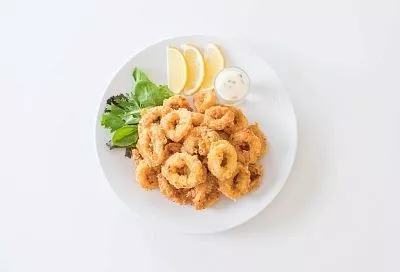 Хрустим всей семьей - даже дети полюбили «мои» кольца кальмаров: самый удачный рецепт приготовления