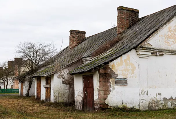 В 2026 году в России планируется расселить 500 тысяч «квадратов» аварийного жилья