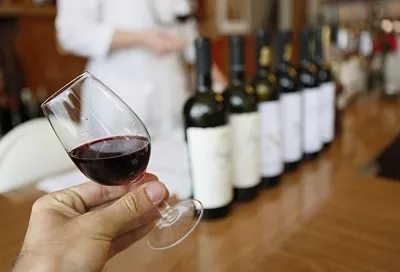 Краснодарский край вошел в топ-5 регионов с наибольшим количеством вакансий для сомелье