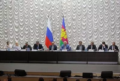 Вениамин Кондратьев: «Новый региональный оператор должен наладить работу в Ейске»