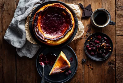 Без муки и коржа: баскский чизкейк, который тает с первой ложки