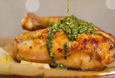 Грудка не будет сухой: запекаем куриное филе с песто и беконом - сочное, ароматное, с хрустящей корочкой