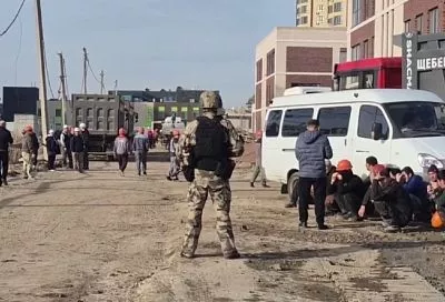 Мигрантов-нелегалов поймали на стройке ЖК в Краснодаре