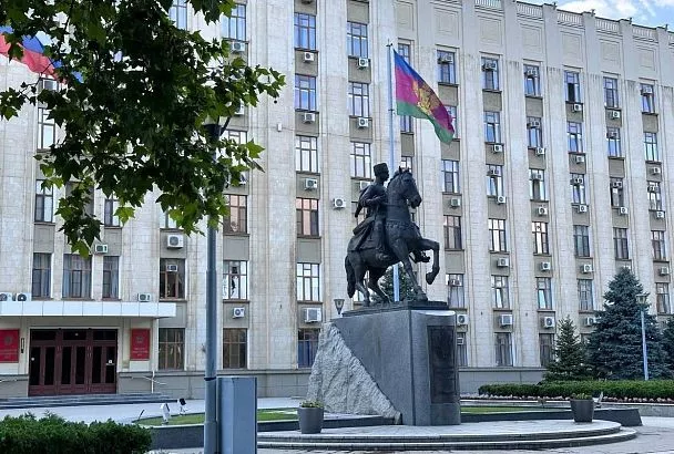 Валентина Матвиенко и Вячеслав Володин поздравили Вениамина Кондратьева с юбилеем