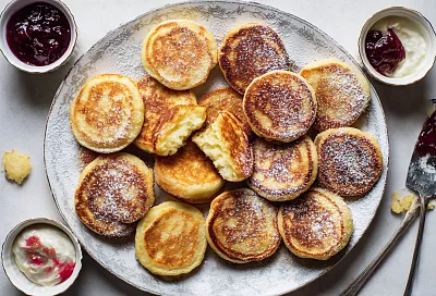 Сырники с минимумом муки: нежные внутри, румяные снаружи