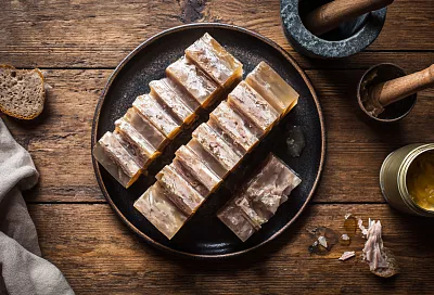 Ленивый холодец из тушёнки и желатина