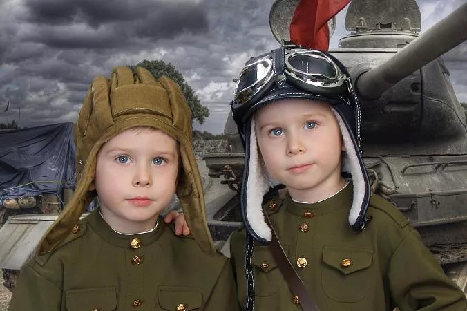 Илья и Данил Коршуновы 