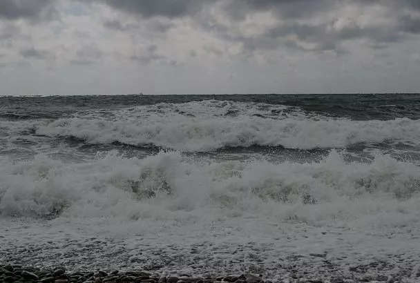 Усиление ветра и шторм до 5 баллов. Непогода задержится в Сочи