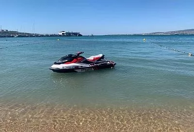 Покалечивший туриста на «ватрушке» в Геленджике водитель гидроцикла может лишиться свободы на 6 лет