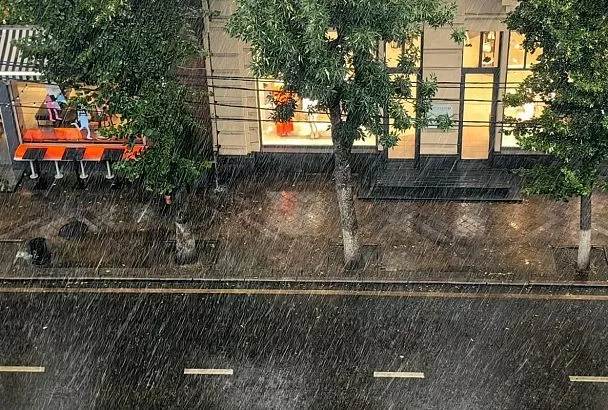 Волновой циклон принесет экстремальные ливни в Краснодарский край