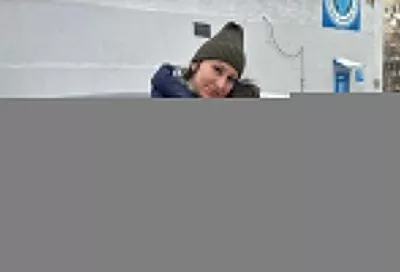 Приставы вернули матери ребенка, которого отец увез из Екатеринбурга на Кубань