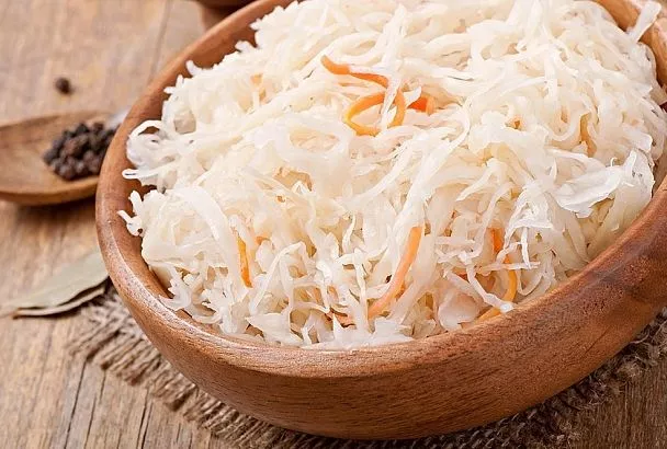 Квашеная капуста с медом по рецепту любимицы шефа Ивлева, которая получается идеальной с первой попытки