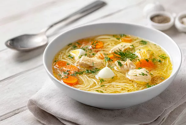 Лёгкий куриный суп: просто и вкусно за 40 минут