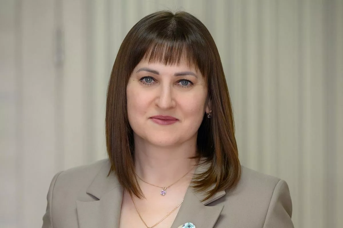 Елена Оганисян