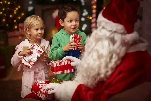 Психолог объяснила, почему детям важно самим узнать правду о Деде Морозе