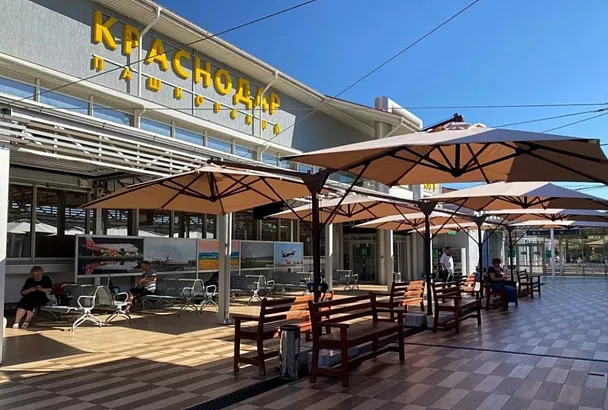 Ограничения ввели в аэропорту Краснодара третий раз с начала суток