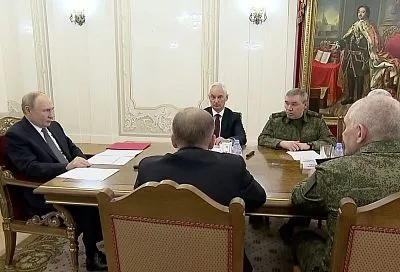 Путин заявил, что удары вглубь России по мирным объектам не помогут Украине