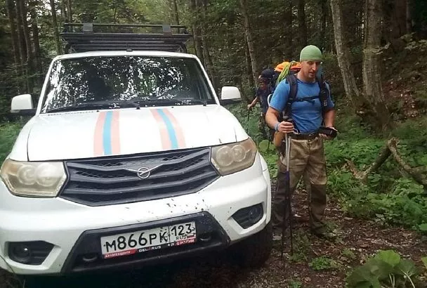 Спасатели третий день ищут пропавшего в горах Сочи мужчину