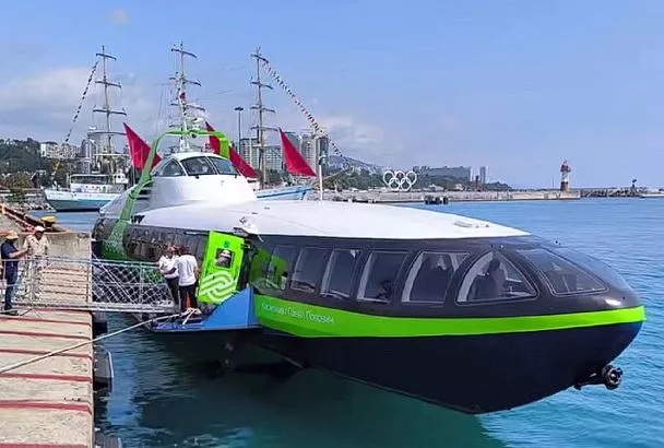 Из Сочи в Сухум отправилась первая «Комета»