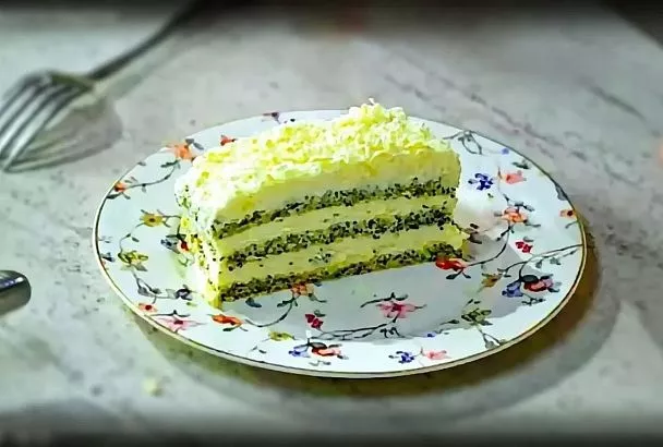 Маковый торт «Царица Эстер» с заварным кремом: тот самый нежный торт, который умоляют испечь снова