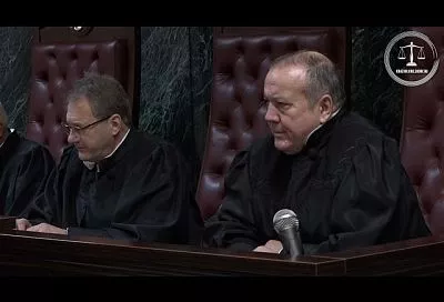 Медсестра перинатального центра осуждена на 2 года колонии за покушение на мошенничество на 5 млн рублей