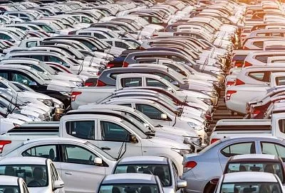 АЕБ прогнозирует небольшой рост российского авторынка в 2026 году